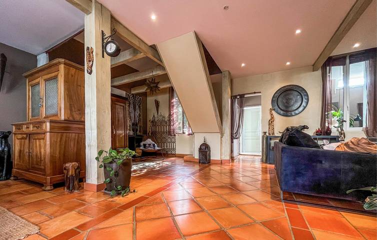 Encantador apartamento en Nîmes con piscina, jardín y wifi, a 1,5 km del centro de la ciudad in Nimes, Region de Nimes