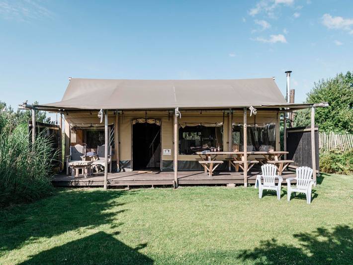 Zelt für 8 Personen, mit Terrasse und Garten in Callantsoog