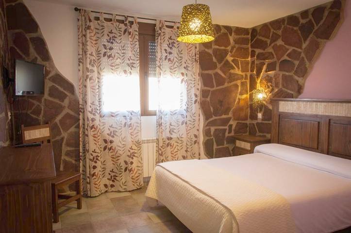 Casa rural para 2 personas, con Jacuzzi y Terraza además de Jardín y Vistas en Provincia de Guadalajara