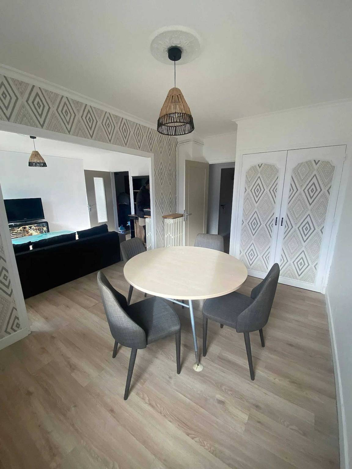 Apartamento entero, Encantador Apartamento en Auch - 80 m² con Balcón in Auch, Gers