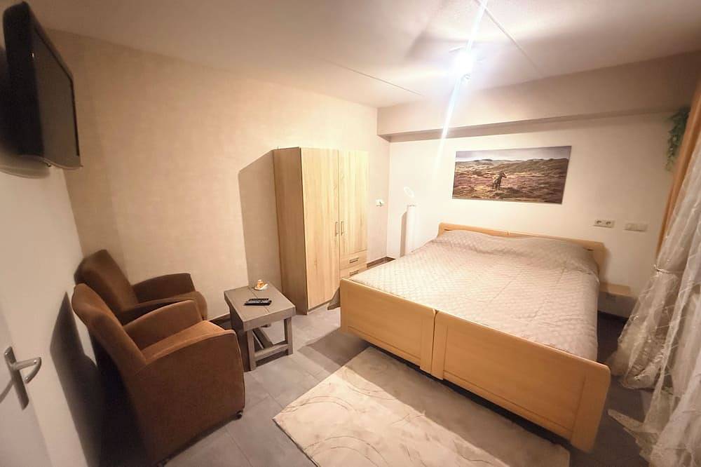 Apartement am Wasser mit schöner Aussicht und nur 8 Minuten vom Strand entfernt. in Den Helder, Noord-Holland - Nordseeküste