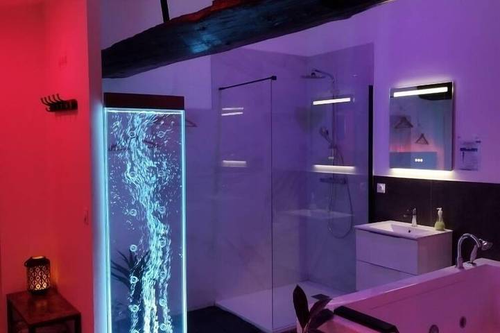 Gîte pour 2 personnes, avec jacuzzi à Mézy-sur-Seine