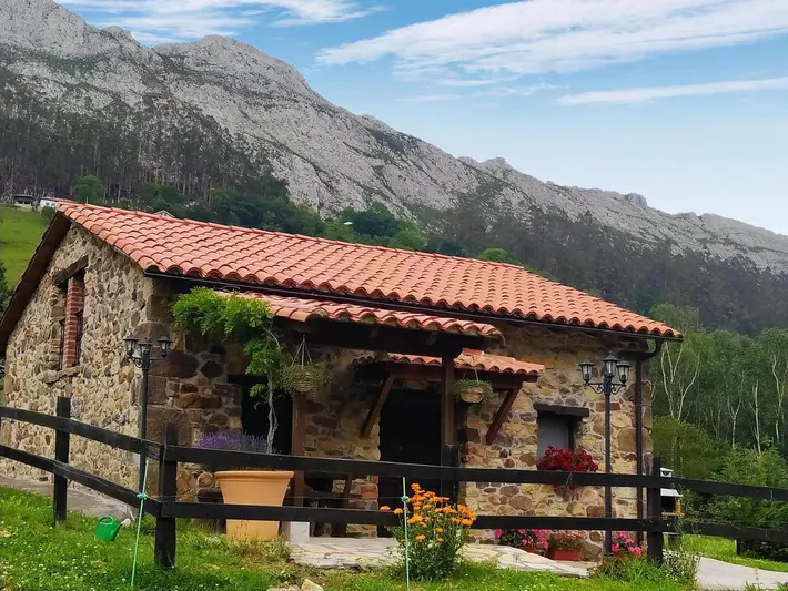 Casa de vacaciones para 4 personas, con vistas y jardín - 1