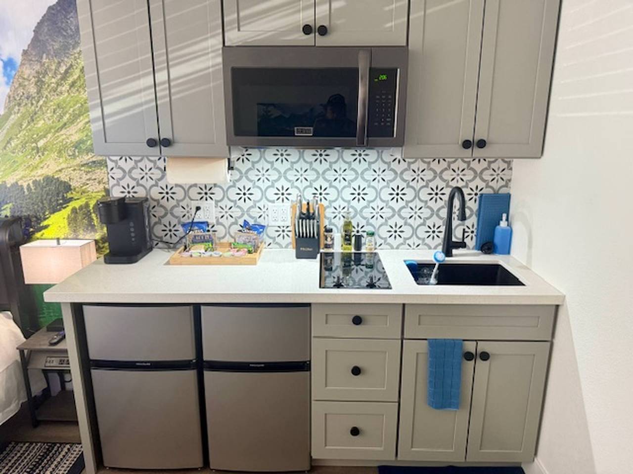 Monolocale intero, Vicino all'aeroporto, all'ospedale, al centro della città, 58» Tv - Apt 254 in Reno, Nevada