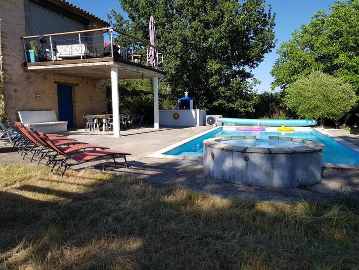 Location de vacances pour 19 personnes, avec jardin et vue ainsi que piscine et terrasse à Laroque (Hérault) - 4