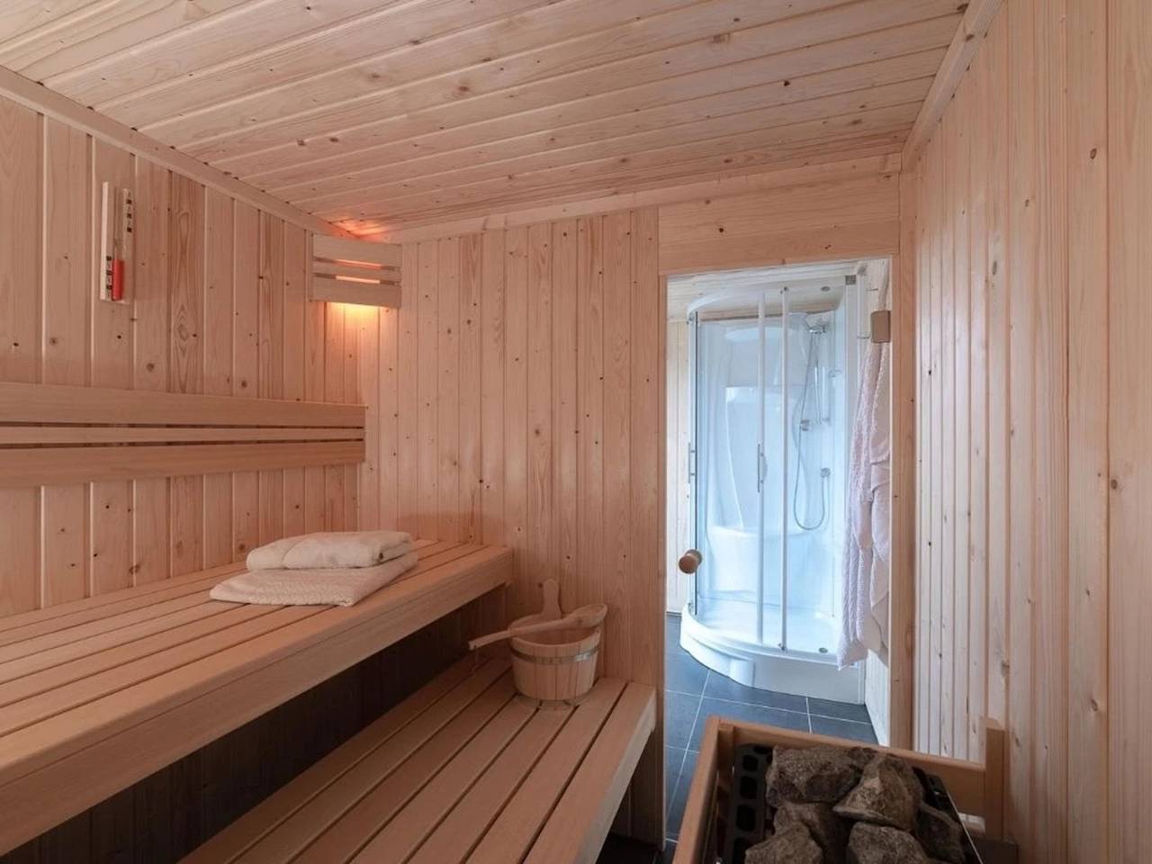 Wellness-Villa mit Spa, Sauna, nahe am Meer in Colijnsplaat, Zeeuwse Kust