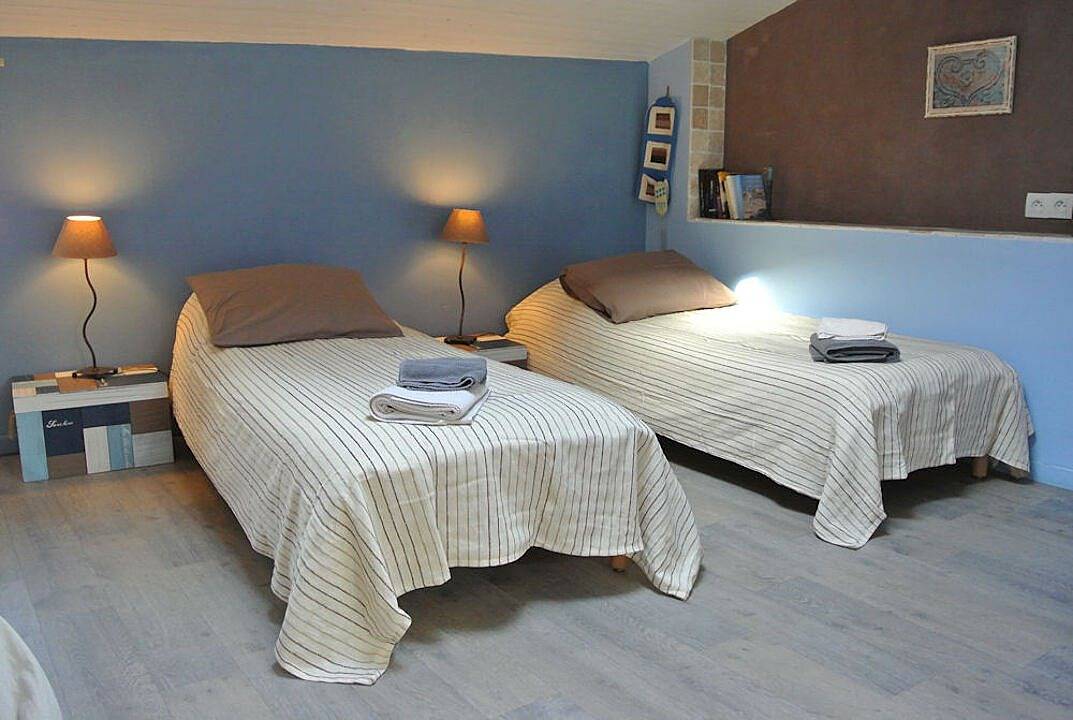 Escapade à Molitg - Chambre bleue in Molitg-les-Bains, Parc naturel régional des Pyrénées catalanes