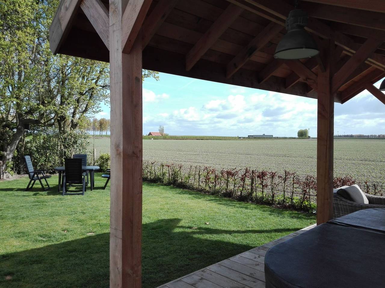 "Buurtweg185" mit Whirlpool in Stavenisse, Niederländische Nordsee