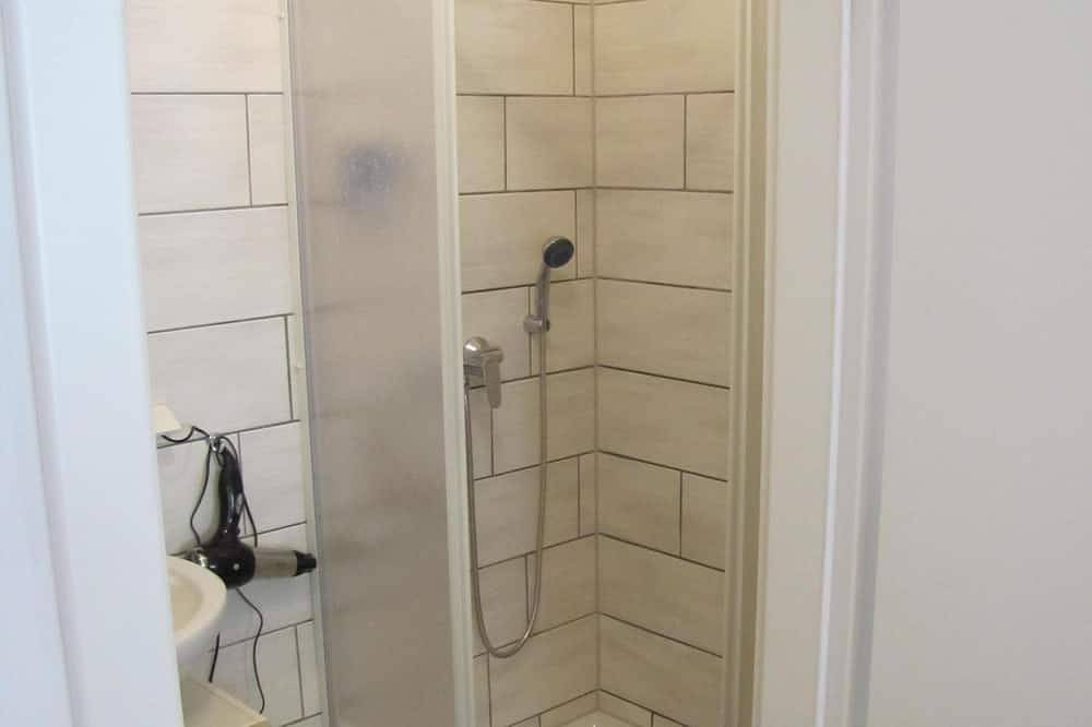 Appartement entier, Appartement à petit prix pour 2 personnes in Cotta, Dresde