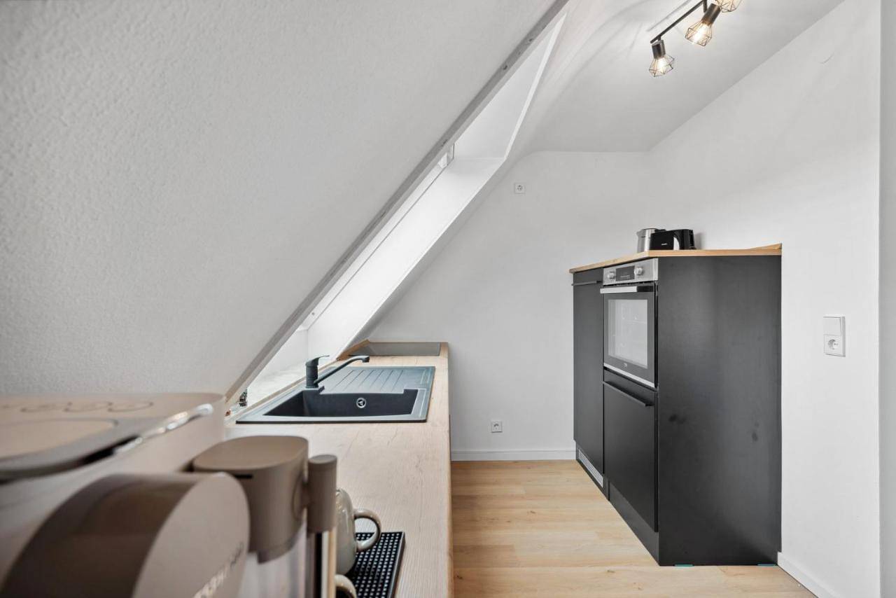 Ganze Wohnung, Malu Rooms - Top Lage, Kostenloser Parkplatz, Klima, Netflix, 24h Checkin in Ludwigsburg, Landkreis Ludwigsburg