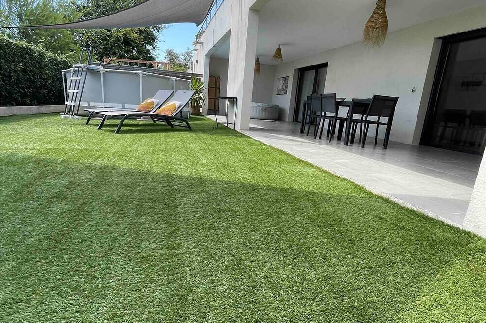 Ganze Wohnung, Rez de Villa Avec Piscine et Jacuzzi Privé Dans Résidence Sécurisée in Draguignan, Draguignan Region