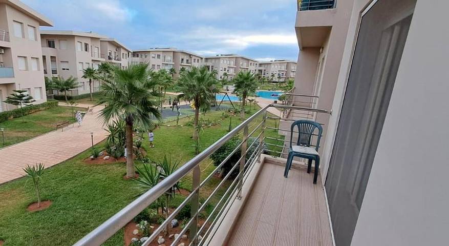 Apartamento de vacaciones para 4 personas, con piscina y vistas además de jardín y piscina para niños - 1
