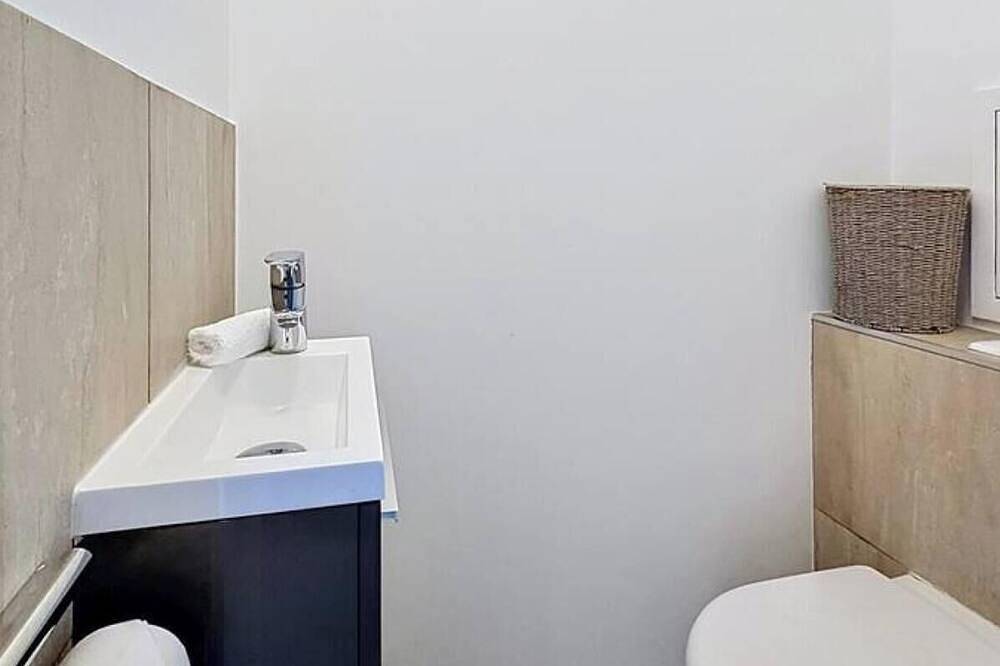 Ganze Wohnung, 2 bedrooms - Sea view - Swimming pool - Terrace in La Turbie, Mittelmeerküste (Frankreich)
