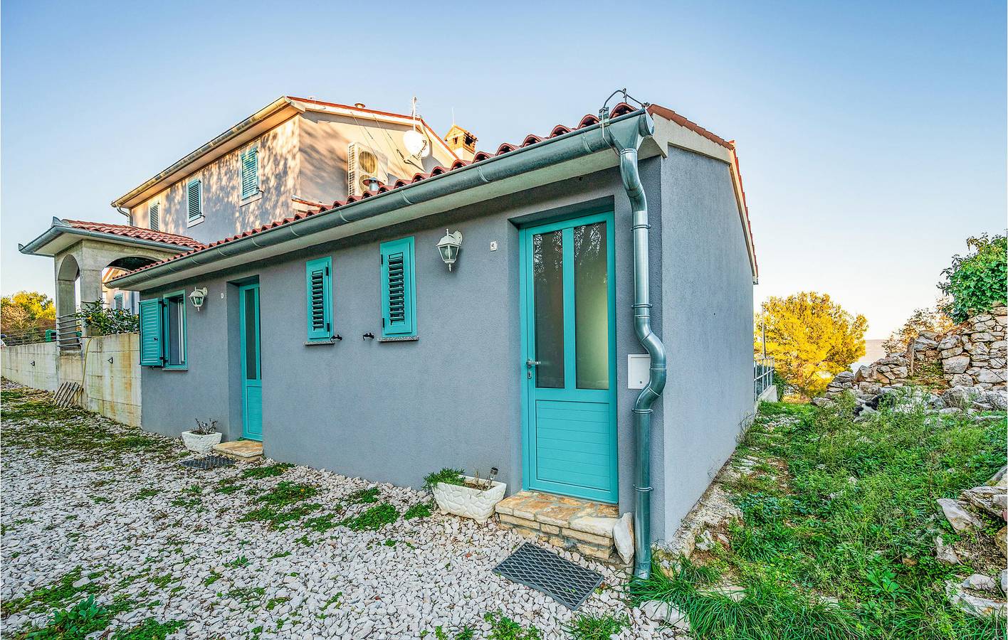 Appartement de vacances entier, Appartement confortable avec vue sur la mer, Wi-Fi, climatisation et terrasse - À 2 km de la plage in Labin, Côte Est de l'Istrie