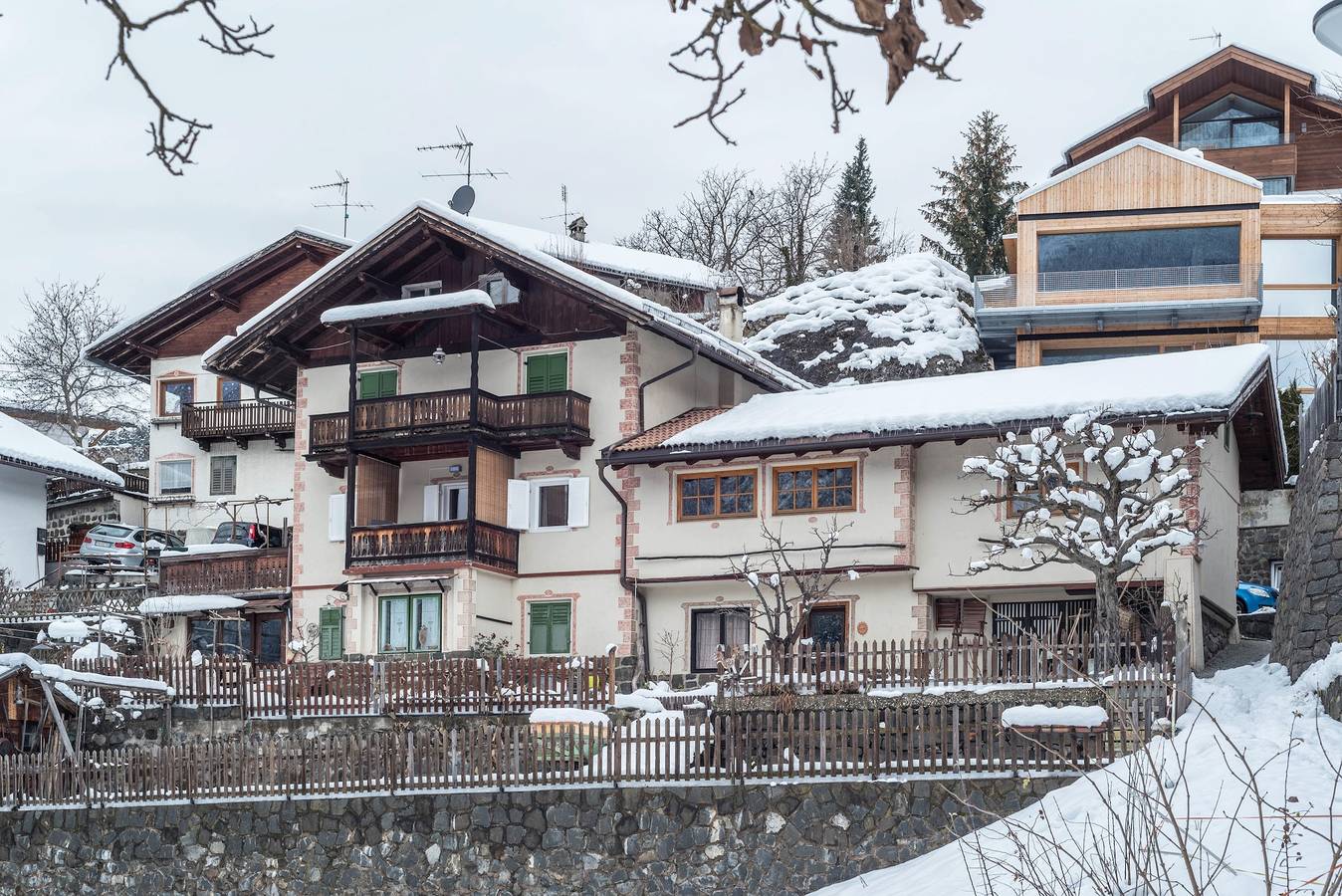 Entire apartment, Homely Apartment “Santner Villa Erna” with Mountain View in Seis am Schlern, Kastelruth