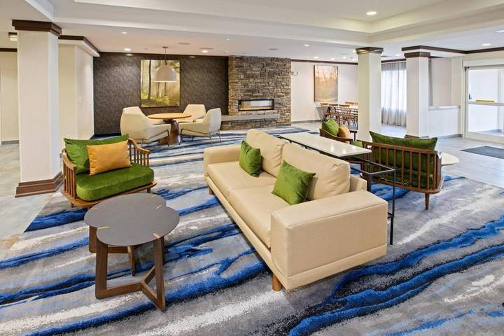 Hôtel pour 4 personnes, avec piscine
