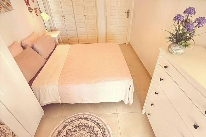 Entire apartment, Beautiful Apartment In Amarilla Golf, 2 bedrooms. On sale! in Amarilla Golf, San Miguel de Abona
