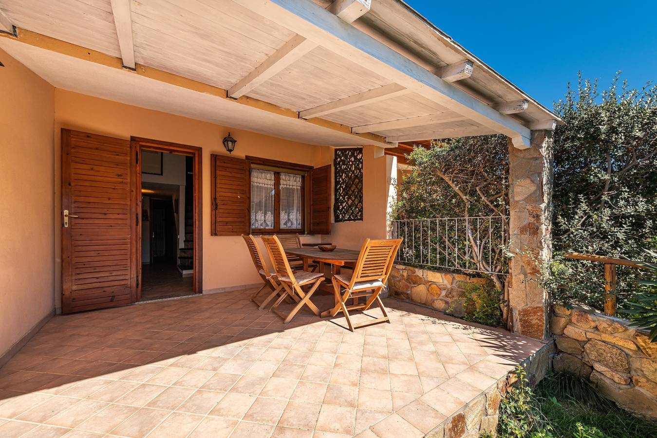 Ferienhaus "Villetta Luna" mit Klimaanlage, Garten & Terrasse in Punta Molentis, Simius