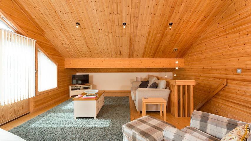 Holiday apartment for 4 people, with garden and lake view as well as sauna and balcony in Great Yarmouth