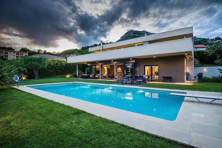 Ferienhaus für 8 Personen, mit Balkon und Garten in Vence