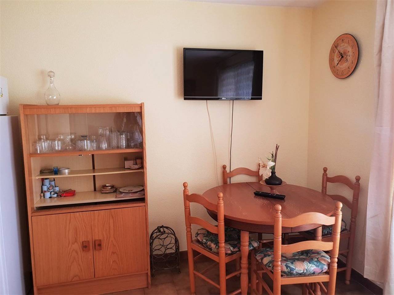 Appartement entier, Appartement T2 à Argelès-sur-Mer - Proche plage, parking privé, loggia sud, 4 couchages in Côte Vermeille, Argelès-sur-Mer