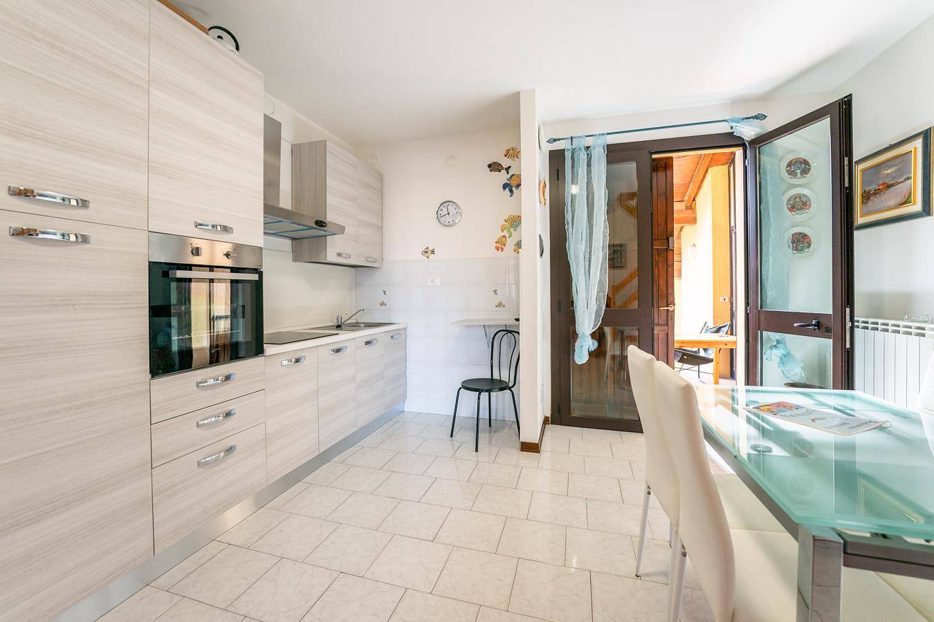 Appartamento intero, Affittasi Ampio Quadrilocale Su Due Livelli - A Lido Estensi - Con Terrazzo in Lido degli Estensi, Comacchio