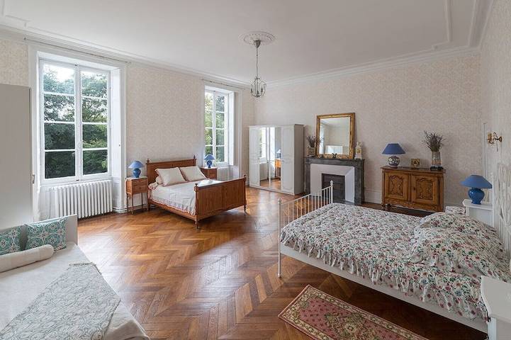 Maison d’hôte pour 7 personnes, avec jardin et piscine au Parc Naturel Régional du Marais poitevin