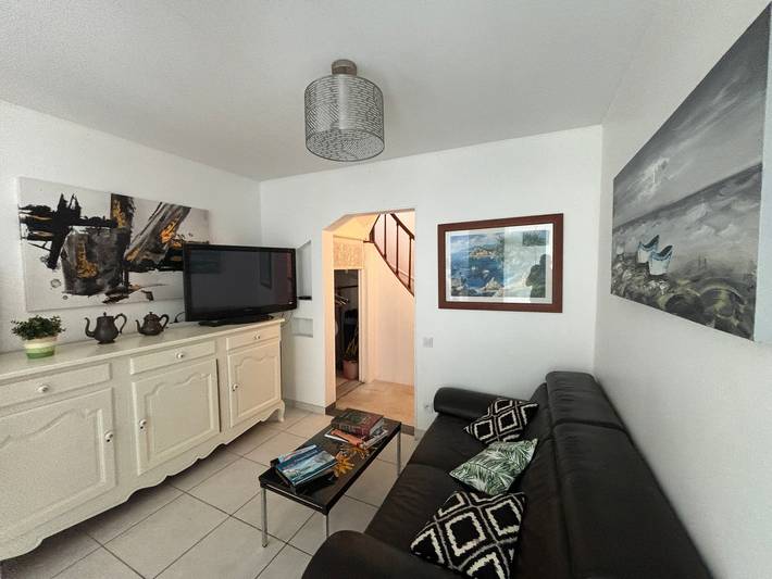 Location de vacances pour 8 personnes, avec Terrasse dans Port Olona - 2