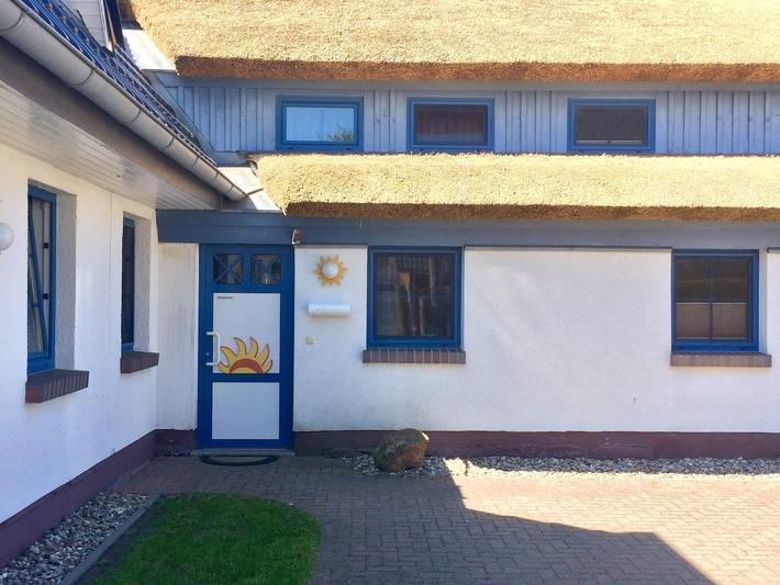 Ferienhaus für 4 Personen, mit Sauna und Garten in Zingst - 2