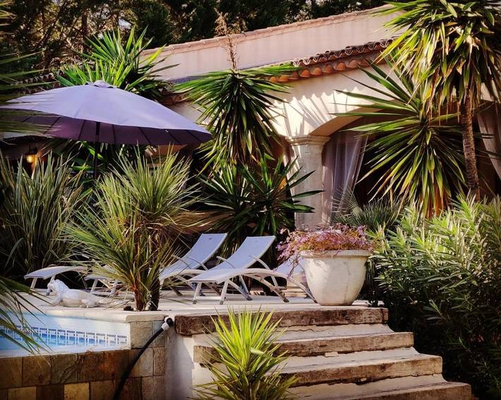 Chambre d’hôte pour 4 personnes, avec piscine ainsi que jardin et vue, animaux acceptés à Grimaud - 2