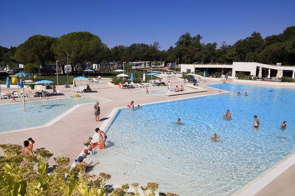 Village Vacances pour 6 Personnes dans Umag, Istrie