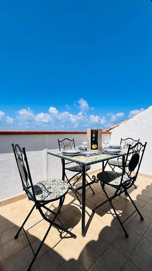 Gîte pour 4 personnes, avec balcon et vue à Pizzo - 2