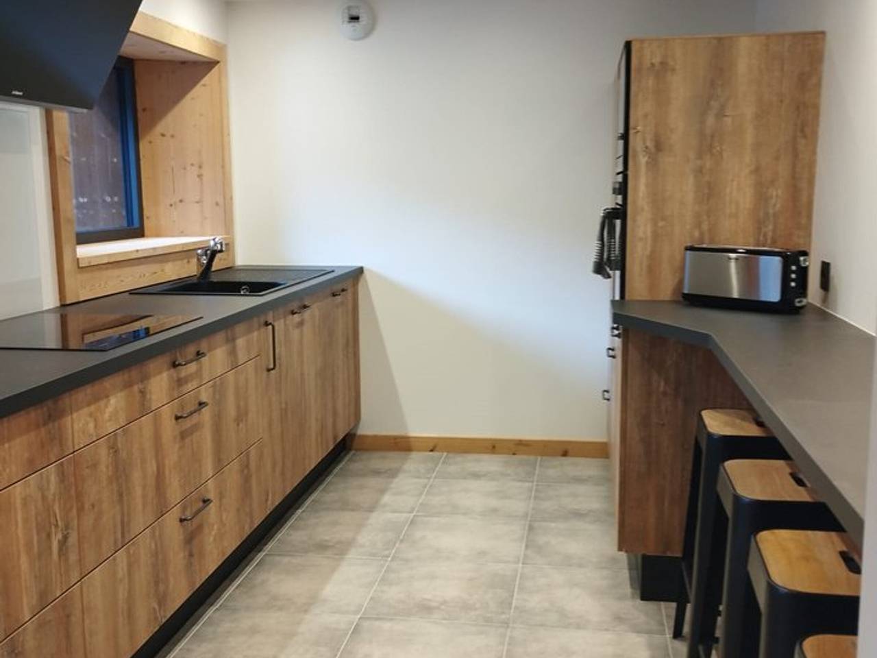 Gemütliche Erdgeschosswohnung mit Garten, 2 Schlafzimmer, Parken, Terrasse, voll ausgestattete Küche in Saint-Jean-d'Aulps, Les Portes du Soleil