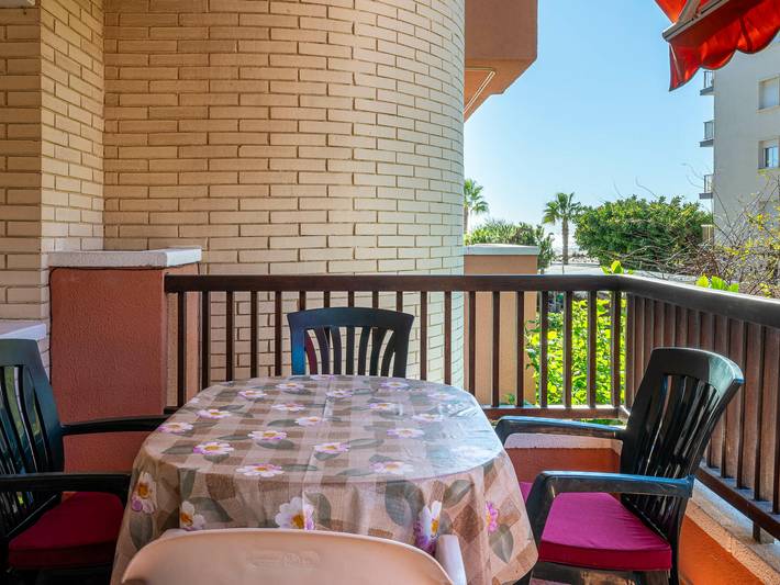 Holiday rental for 4 people, with Terrace and Garden as well as Pool in Torredembarra