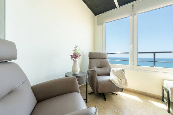 Entire apartment, Balcones de Benalmádena - Seaviews Dúplex Carvajal in La Capellania, Benalmádena