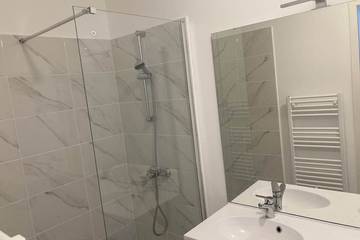 Appartement De Vacances pour 8 Personnes dans Martigues, Région d'Istres, Photo 4