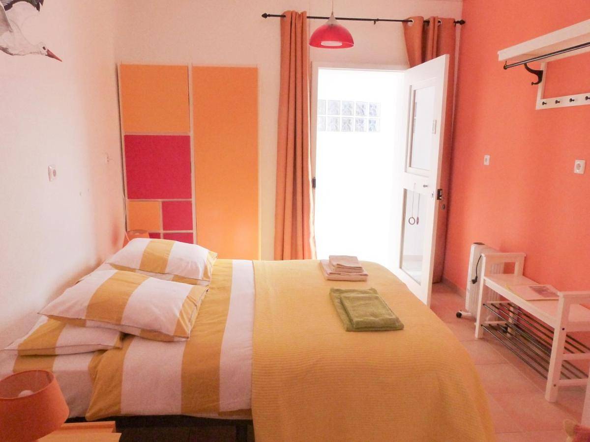 Twin Room with Shared Bathroom in Bordeira, Naturpark Südwest-Alentejo und Costa Vicentina