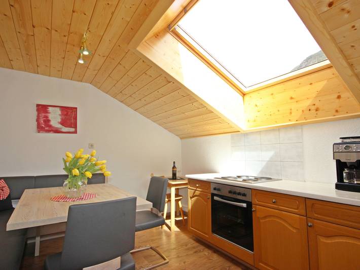 Ferienwohnung für 8 Personen, mit Balkon und Garten sowie Ausblick in Umhausen - 2