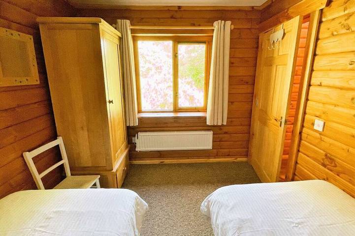 A cosy log cabin  nestled in the woods. next to the river Deveron in Aberdeenshire