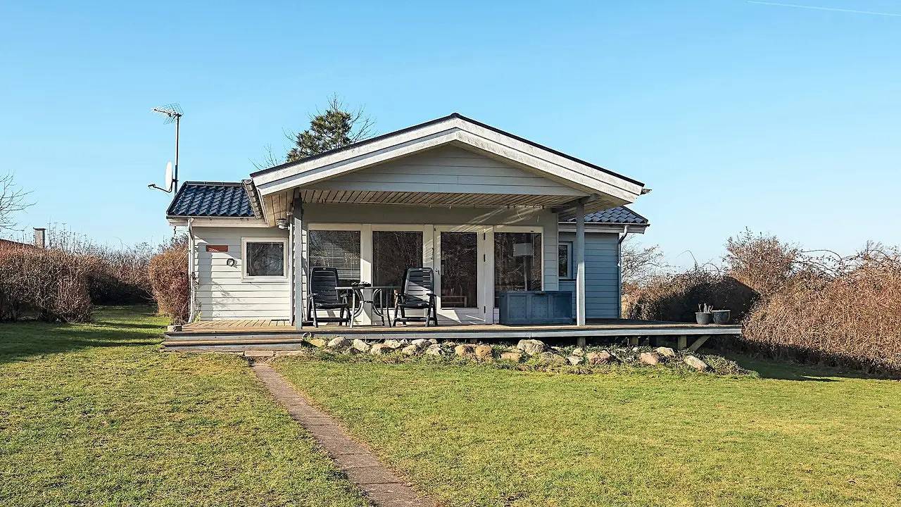 Feriehus for 7 personer med terrasse in Karrebæksminde, Enø