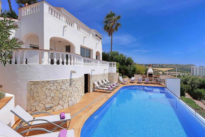 Villa for 11 people, with Balcony and Terrace in Menorca