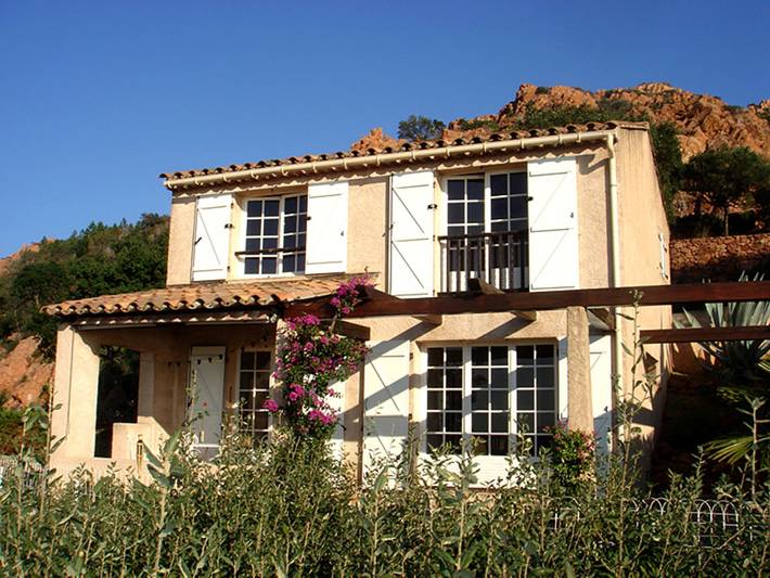 Maison de vacances pour 5 personnes, avec Terrasse et Jardin dans Agay