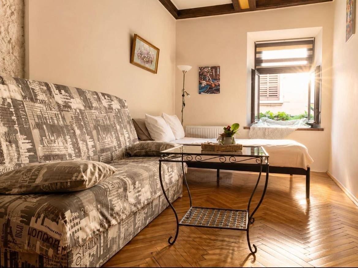 Ganze Wohnung, Lviv -Apart Вірменська14 Центр не далеко від ж д вокзалу Звітні документи in Lviv, Oblast Lemberg