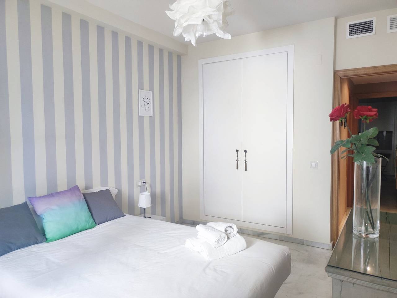 Apartamento entero, Apartamento en Sevilla con parking y cerca del centro in Central Seville, Sevilla