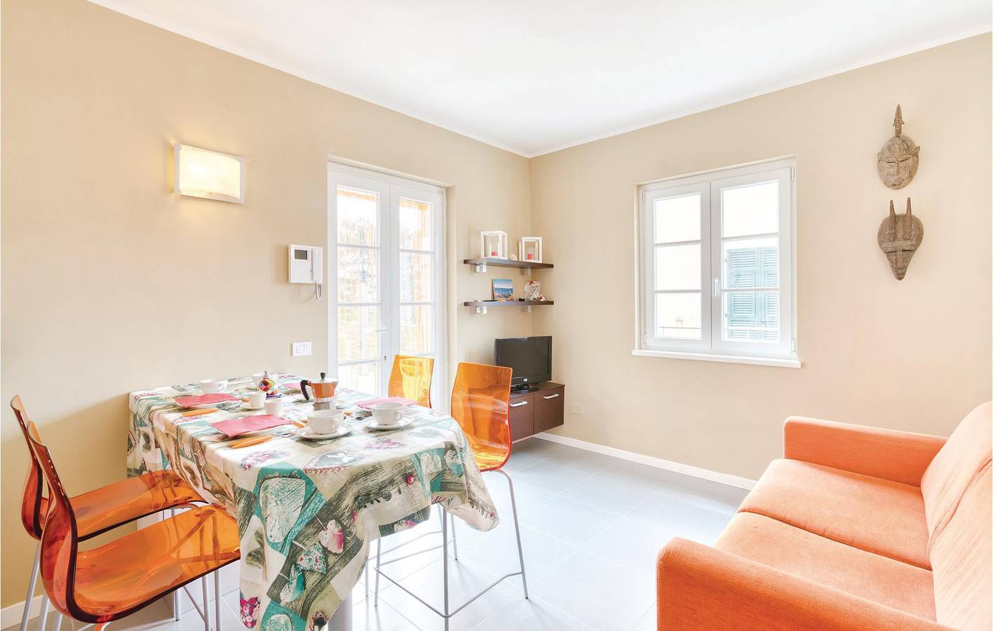 Seaside Apartment: Terrace, Pool & Parking! in Magliolo, Ligurian Alps