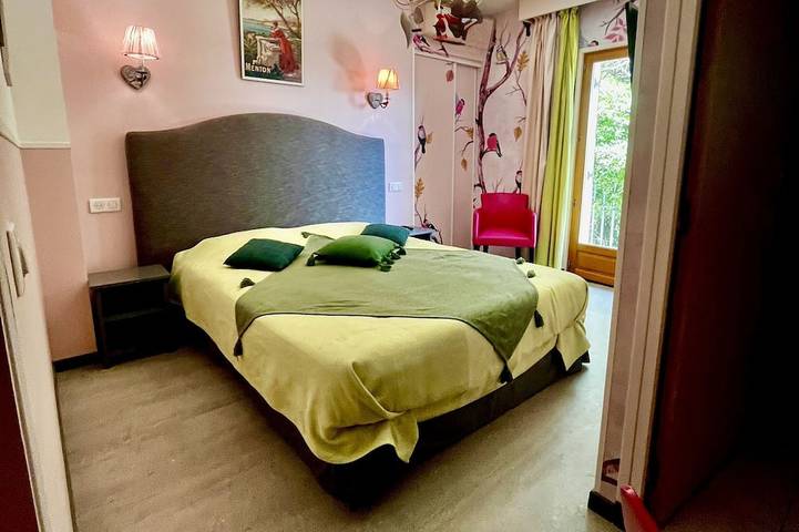 Hôtel pour 2 personnes, avec jardin et piscine