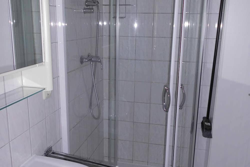 Gemütlicher Ferienbungalow Fleesensee mit Terrasse und moderner Ausstattung in Malchow, Fleesensee