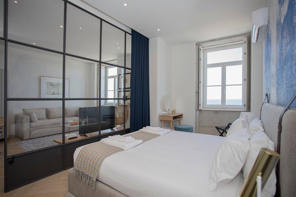 Entire apartment, Liiiving in Porto| Luxury Beachfront Apartment Iii in Foz do Douro, Porto