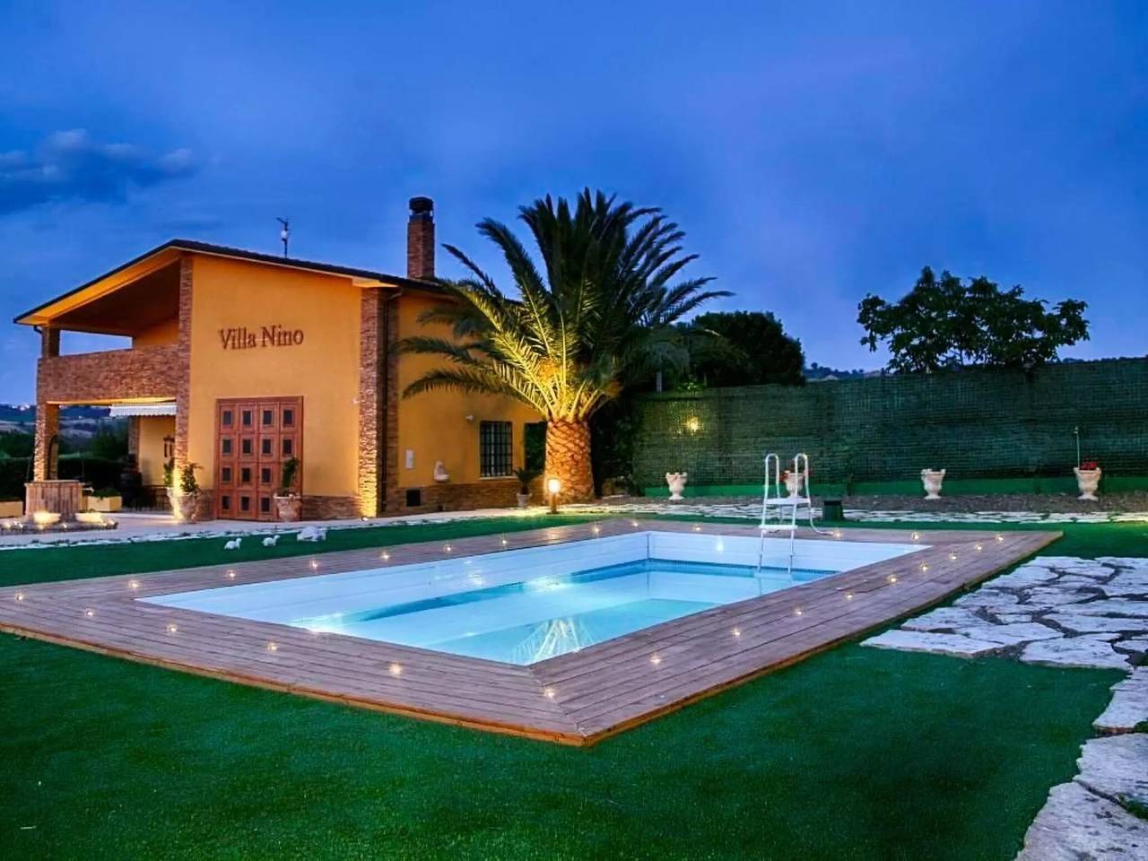 12 personas in Provincia de Campobasso