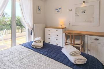 Villa for 10 People in Skiathos, Decentralized Administration of Thessaly - Central Greece, Photo 2